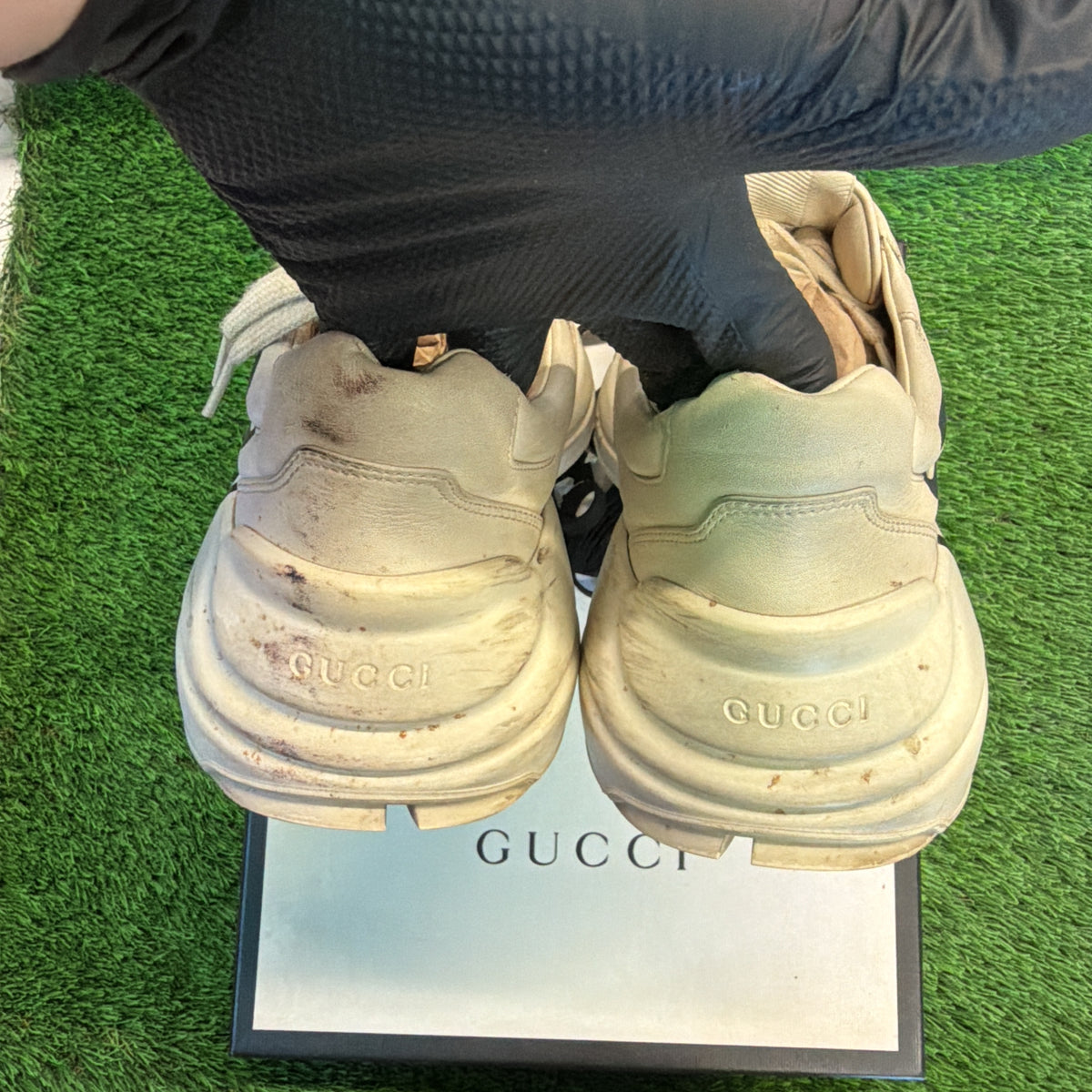 Gucci Rhyton 'Mouth' SIZE 8M/9.5W