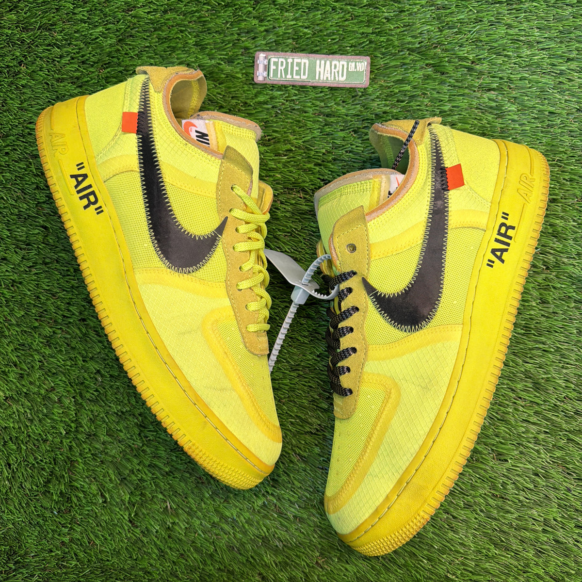 Off-White x Nike Air Force 1 Low 'Volt' SIZE 12M/13.5W