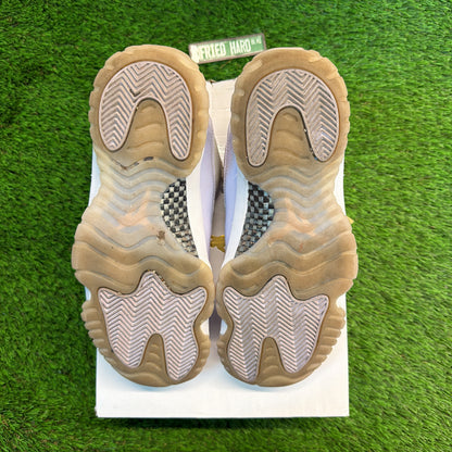 Wmns Air Jordan 11 Retro Low 'Pure Violet' SIZE 6.5Y/8W
