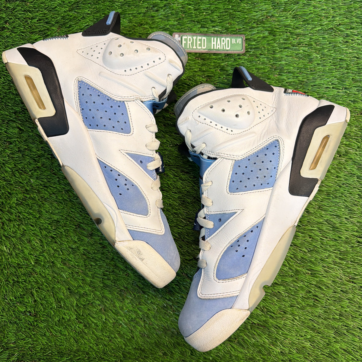 Air Jordan 6 Retro 'UNC Home' SIZE 11M/12.5W