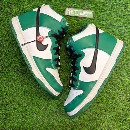 Nike Dunk High GS 'Celtics' SIZE 6.5Y/8W