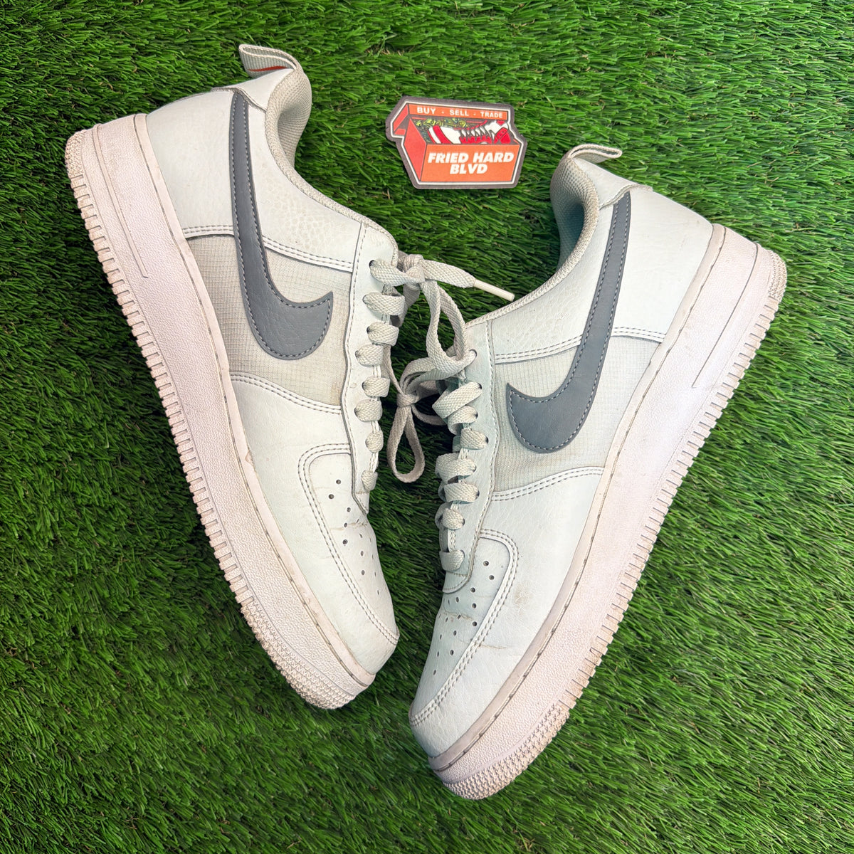 Nike Air Force 1 '07 'Photon Dust Safety Orange' SIZE 9.5M/11W