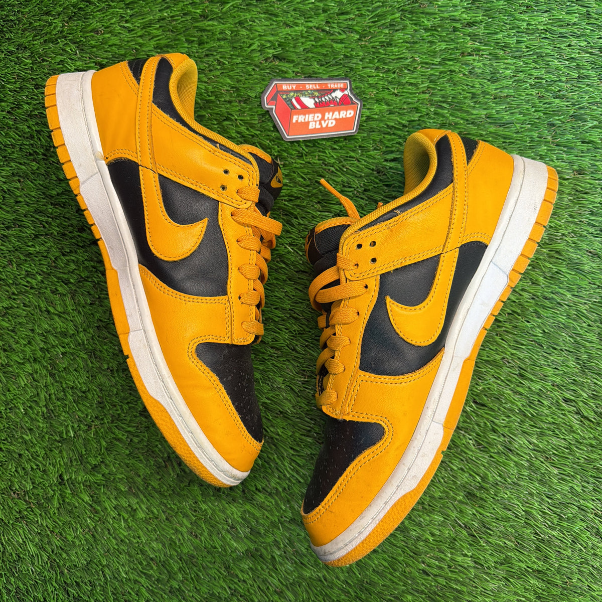 Dunk Low 'Goldenrod' SIZE 9.5M/11W