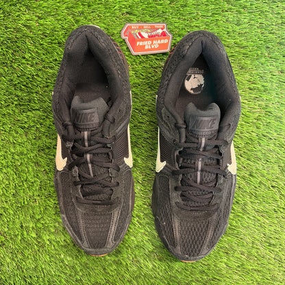 Nike Air Zoom Vomero 5 'Black Gum' SIZE 10M/11.5W
