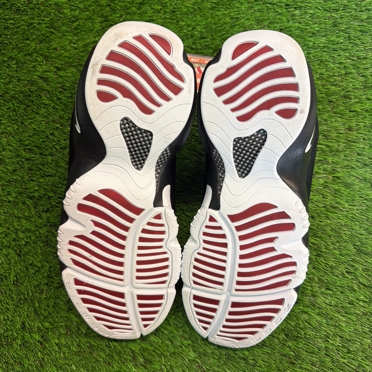 Nike Air Zoom Flight The Glove OG 'Black White' 2026 SIZE 11.5M/13W