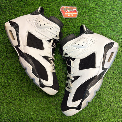 Air Jordan 6 Retro 'Oreo' 2026 SIZE 11M/12.5W