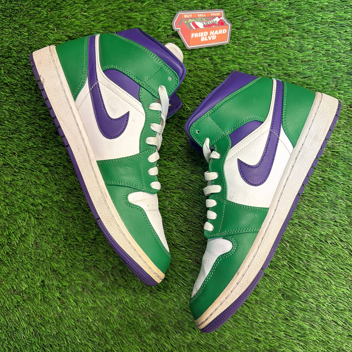 Air Jordan 1 Mid 'Hulk' SIZE 9.5M/11W