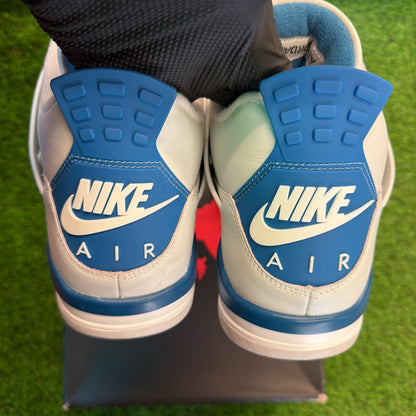 Air Jordan 4 Retro 'Military Blue' 2024 SIZE 12M/13.5W