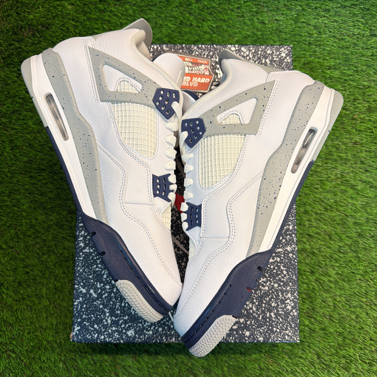 Air Jordan 4 Retro 'Midnight Navy' SIZE 12M/13.5W