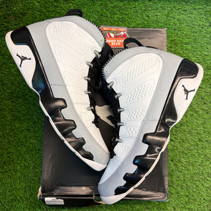 Air Jordan 9 Retro 'Barons' SIZE 12M/13.5W
