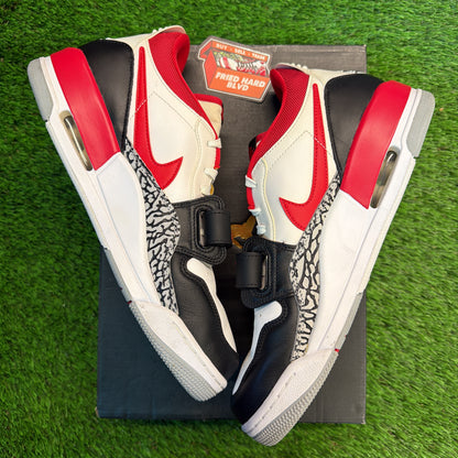 Air Jordan Legacy 312 Low 'Black Toe' SIZE 9.5M/11W
