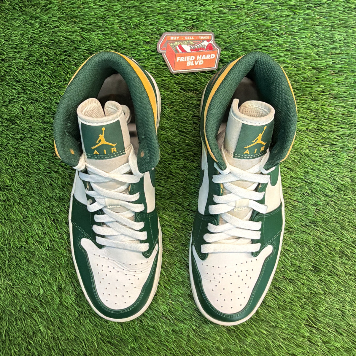 Air Jordan 1 Mid 'Sonics' SIZE 9.5M/11W