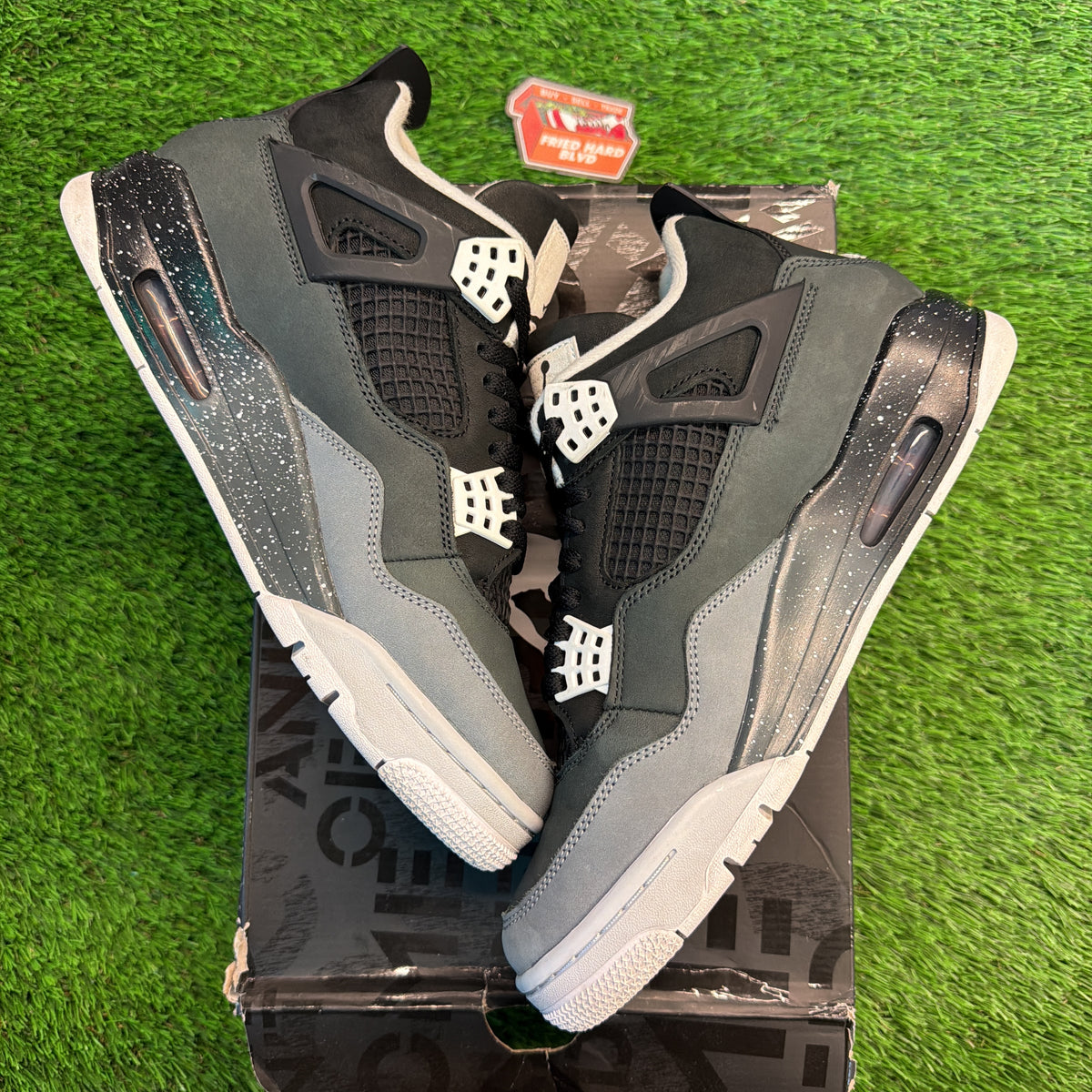 Air Jordan 4 Retro 'Fear' 2024 SIZE 9M/10.5W