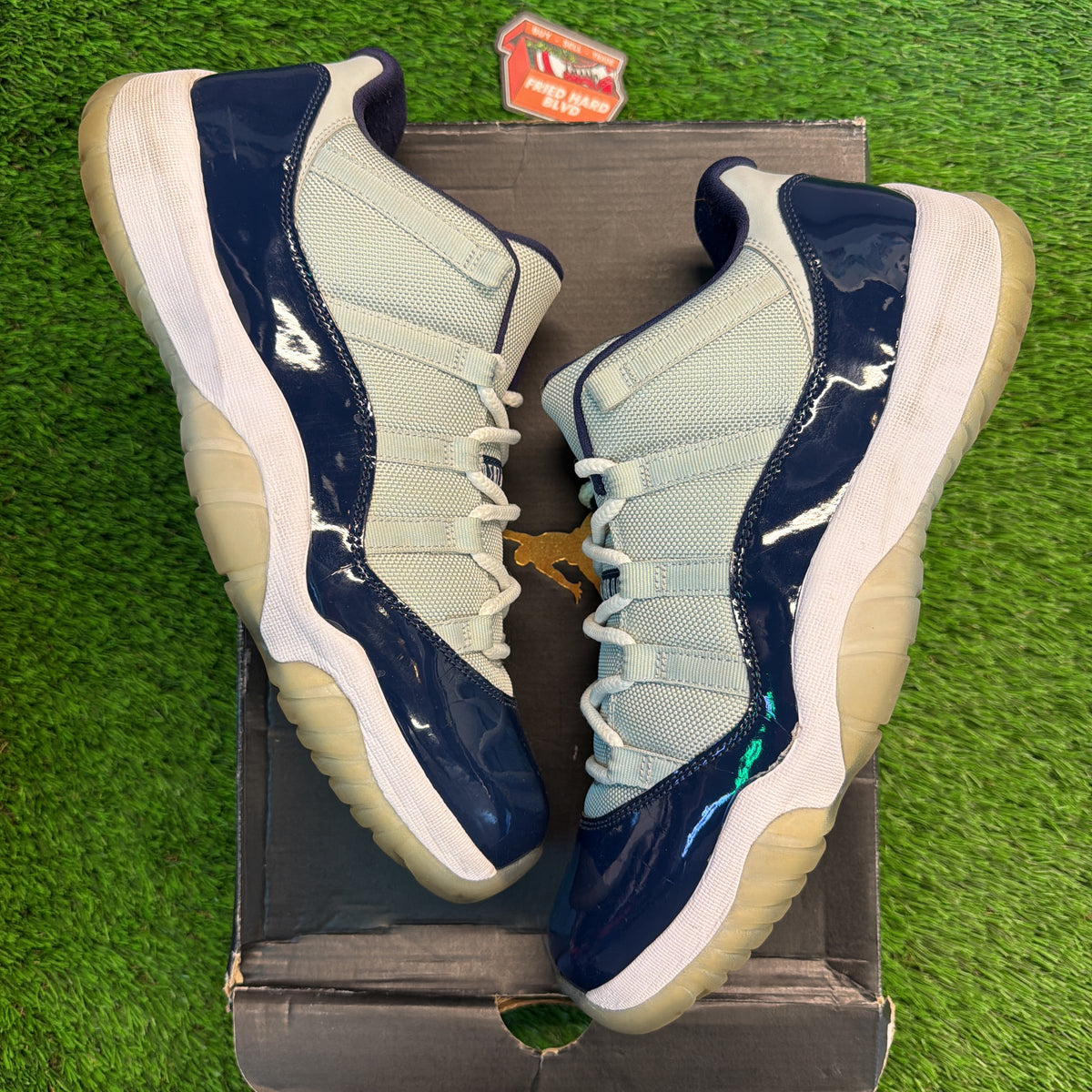 Air Jordan 11 Retro Low 'Georgetown' SIZE 12M/13.5W