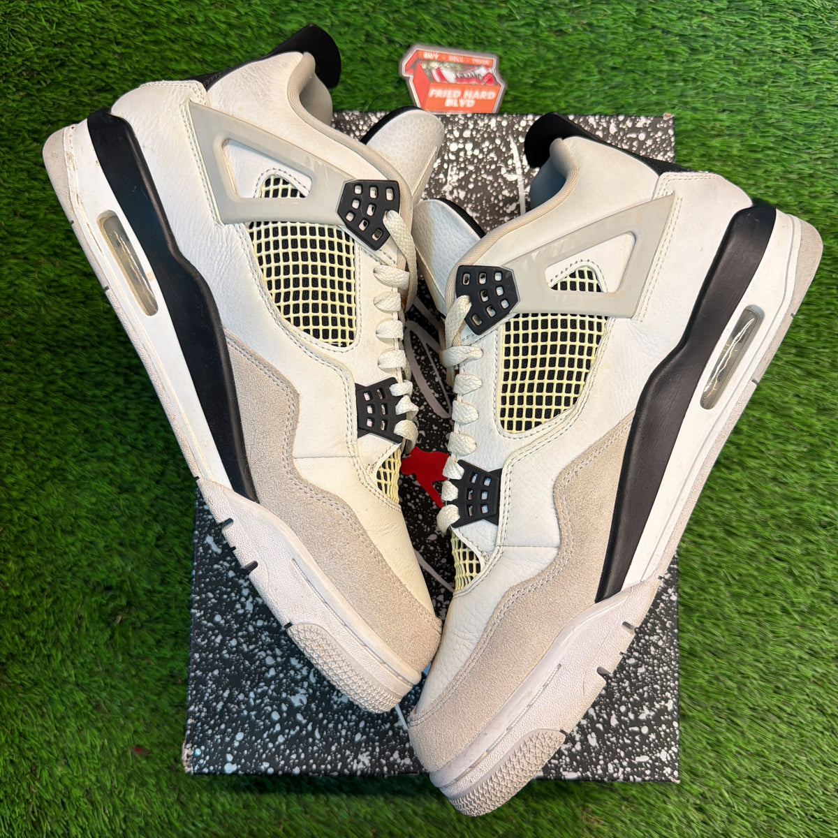 Air Jordan 4 Retro 'Military Black' SIZE 11M/12.5W