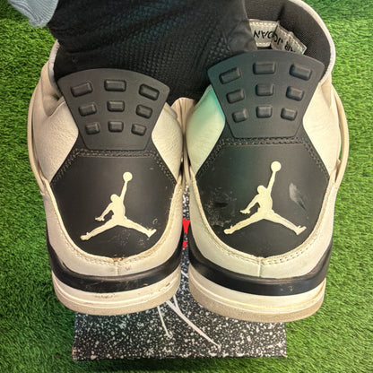 Air Jordan 4 Retro 'Military Black' SIZE 11M/12.5W