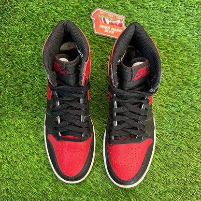 Air Jordan 1 Retro High OG GS 'Banned' 2016 SIZE 7Y/8.5W
