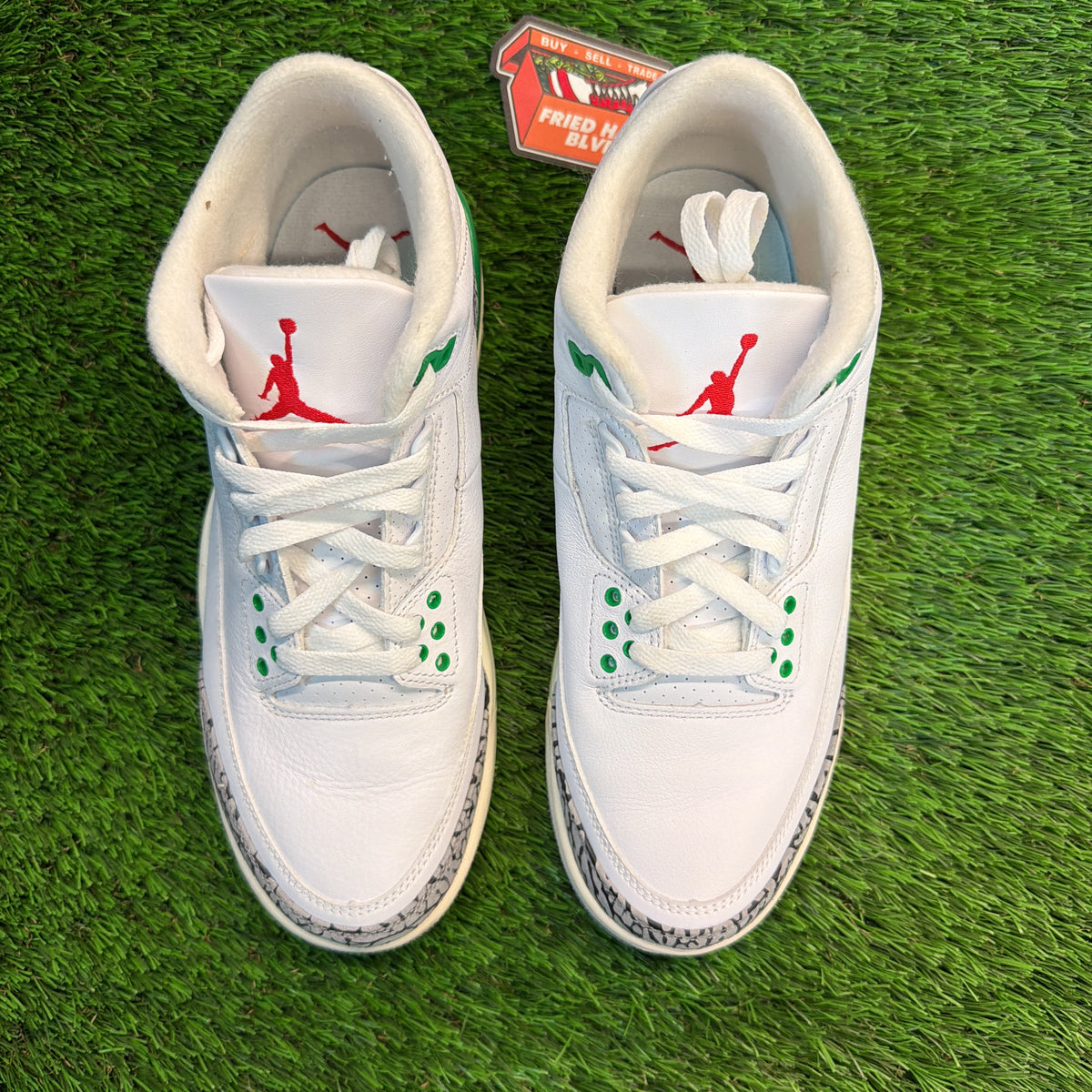 Wmns Air Jordan 3 Retro 'Lucky Green' SIZE 7.5M/9W
